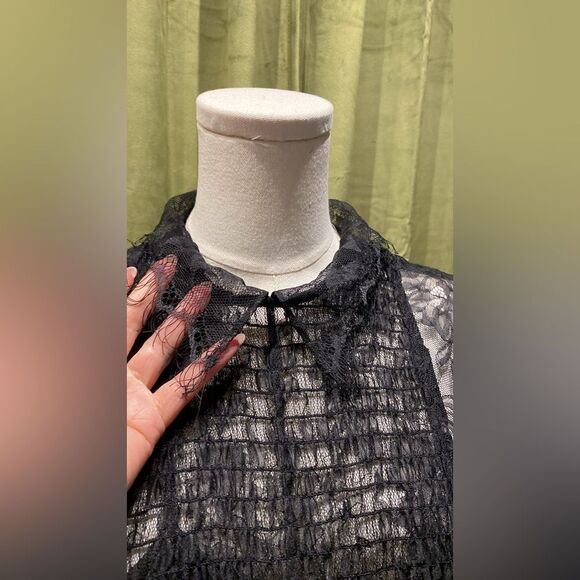 Alice McCall Black Lace romper, US4 - Picture 3 of 11